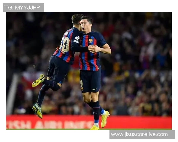 友谊赛精彩回顾拜仁大胜巴萨红牌事件引发全场热议