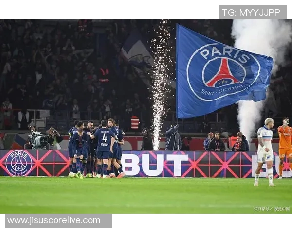德甲激战：巴黎圣日耳曼与那不勒斯鏖战成平局绝杀瞬间引发全场沸腾