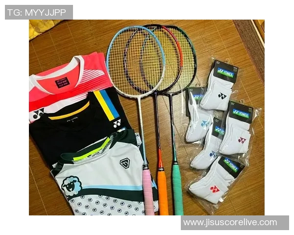 羽毛球装备选购指南：必备训练器材推荐与使用技巧分享