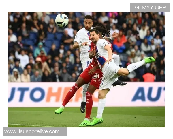 意甲精彩对决巴黎圣日耳曼大胜马竞引发全场狂欢十大进球回顾