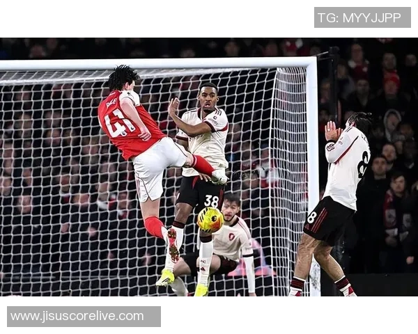 中超赛场曼联大胜利物浦引发热议全场沸腾的精彩瞬间回顾 中超赛场曼联大胜利物浦引发热议全场沸腾的精彩瞬间回顾