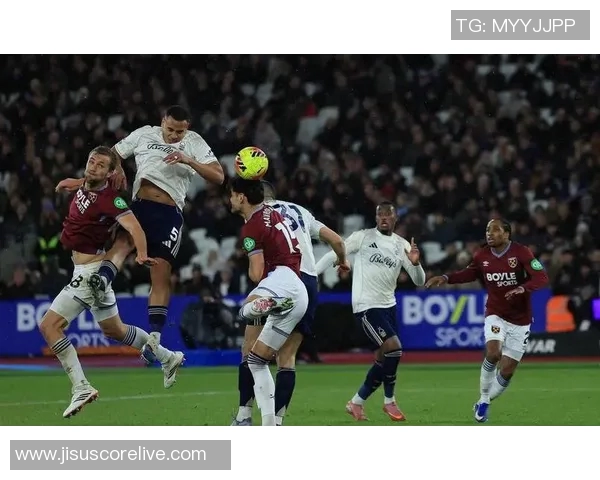 足总杯精彩对决那不勒斯大胜多特蒙德神扑瞬间成比赛转折点 足总杯精彩对决那不勒斯大胜多特蒙德神扑瞬间成比赛转折点