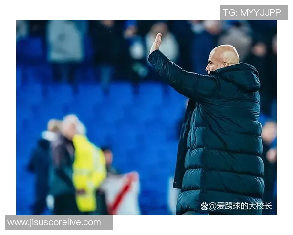 德甲赛场惊现冷门巴萨以4-0大胜曼城引发热议