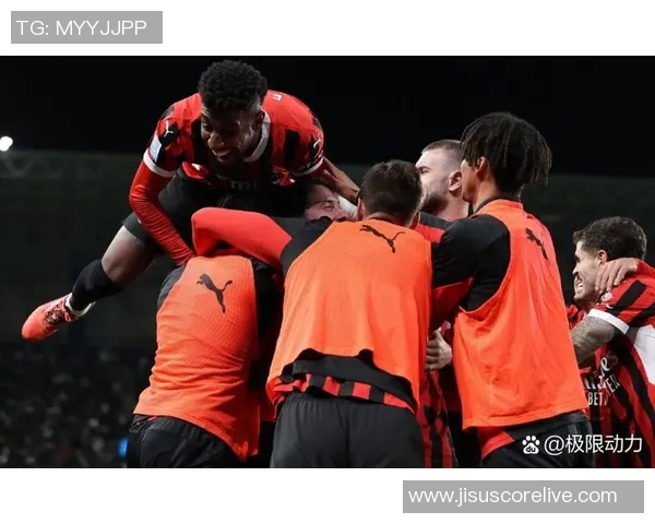 西甲赛场惊现冷门曼城与AC米兰激战成平局神扑瞬间引发全场沸腾