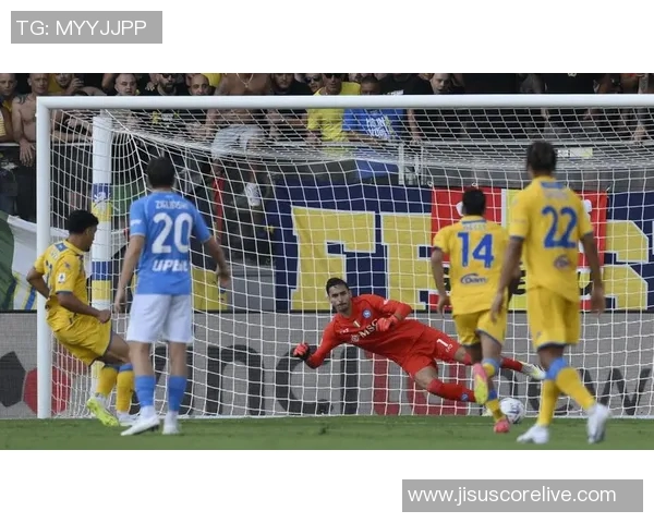 那不勒斯大胜AC米兰5-1补时进球引发全场狂欢战术分析