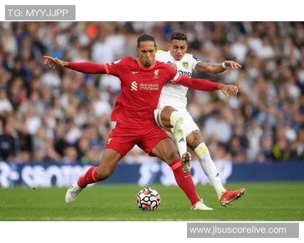 中超精彩对决利物浦大胜多特蒙德争议判罚引发全场热议