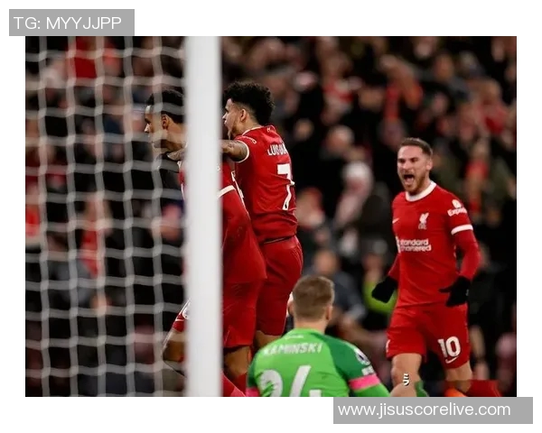 利物浦逆转那不勒斯4-3神扑瞬间点燃全场热情与转会传闻