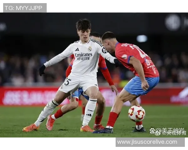 国王杯惊天冷门波尔图狂胜皇马5比1乌龙球成全场焦点