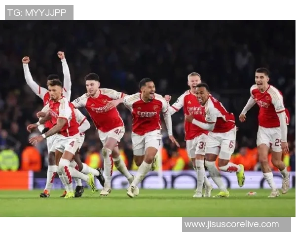 德甲激战拜仁小胜阿森纳红牌争议引发全场热议